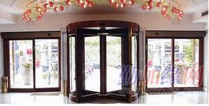 木制旋轉(zhuǎn)門 銅制旋轉(zhuǎn)門 不銹鋼旋轉(zhuǎn)門制造廠