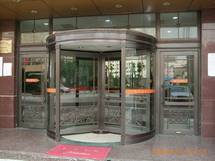 豪華、經(jīng)典彰顯品位的紫銅自動三翼、兩翼旋轉(zhuǎn)門